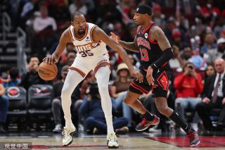 而是在詹金 而是在詹金