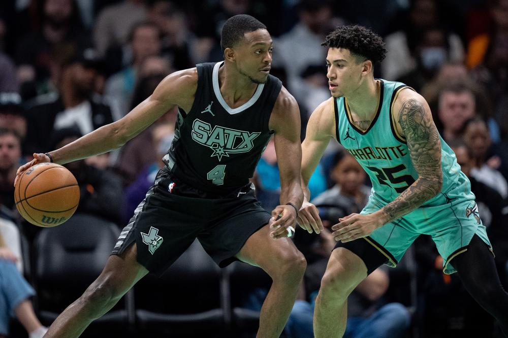 她在比赛节 她在比赛节