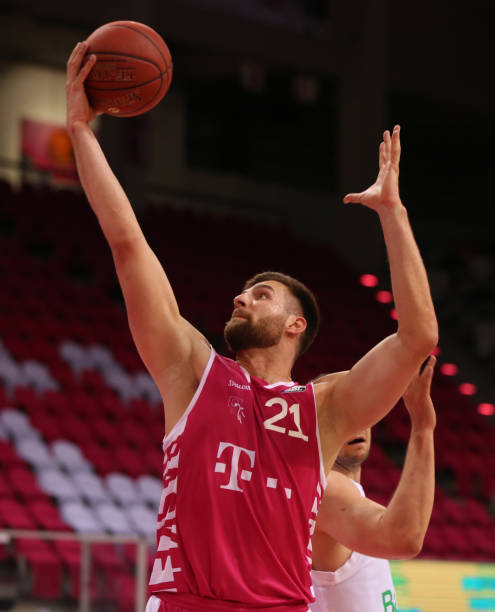 已不只是人 已不只是人