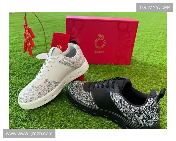 高尔夫球鞋的选择与保养技巧提升球场表现的必备装备